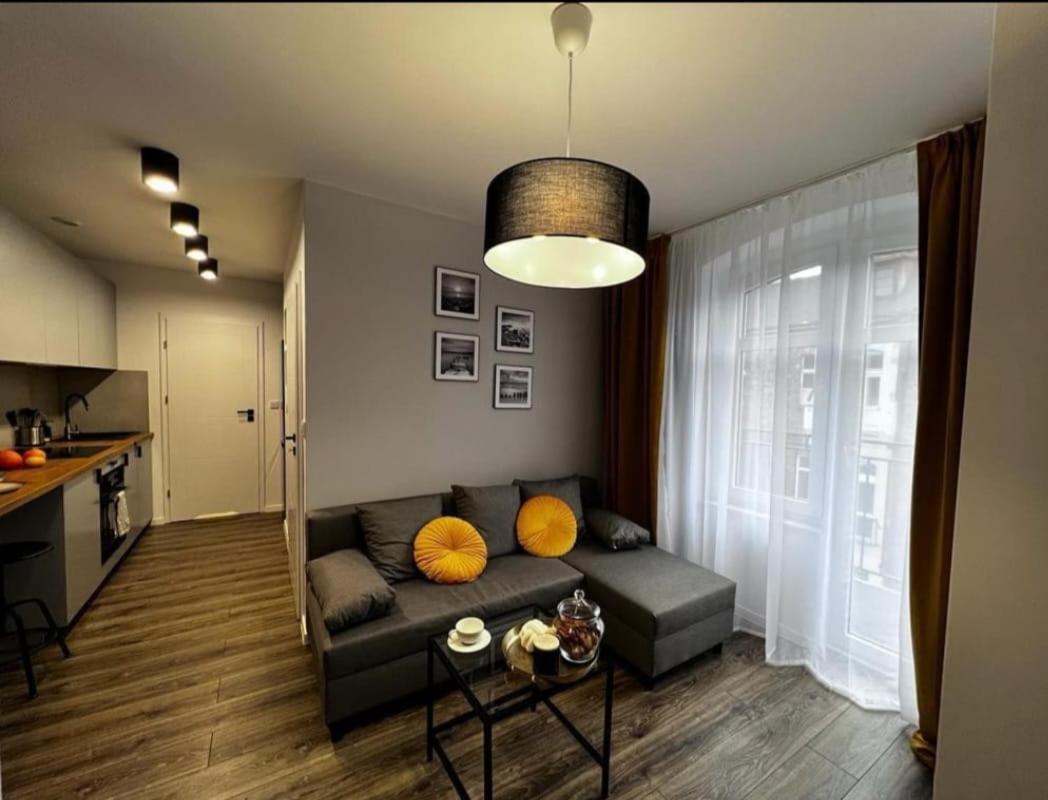 Apartment Industrial Heights Katowice